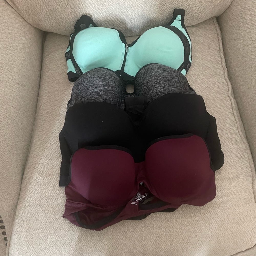 Victoria’s Secret sports bras